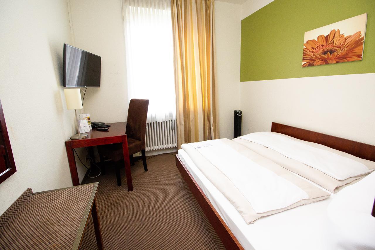 מינכן Hotel Dolomit מראה חיצוני תמונה