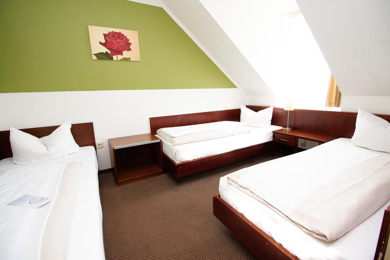 מינכן Hotel Dolomit מראה חיצוני תמונה