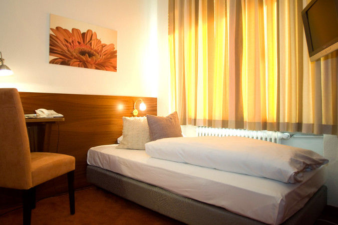 מינכן Hotel Dolomit מראה חיצוני תמונה